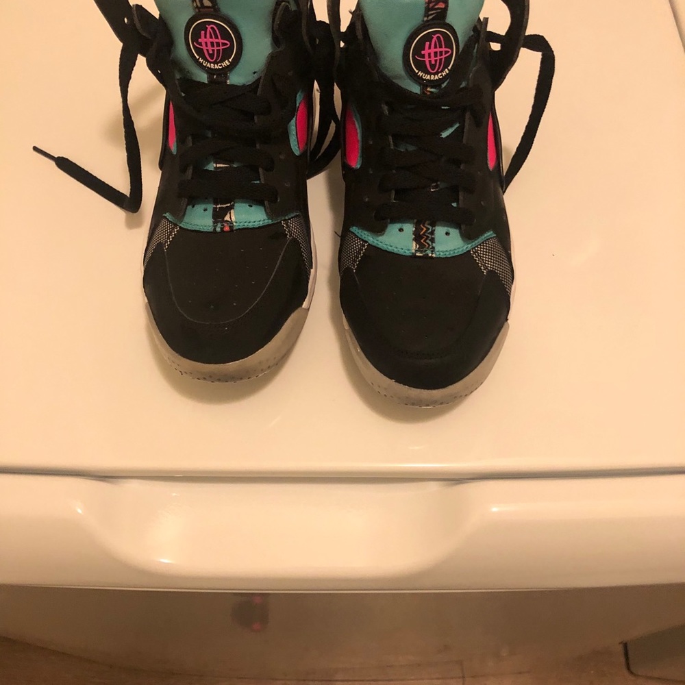 Nike Huarache - Picture 5 of 6